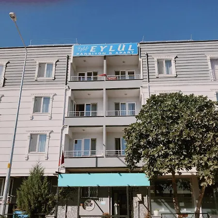 Aparthotel Eyluel