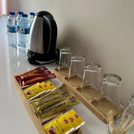 Aparthotel Eyluel *