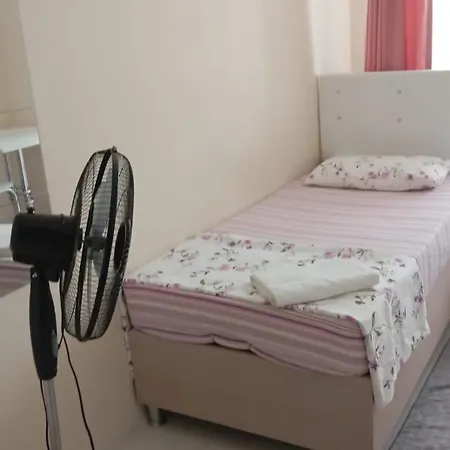 Eyluel Aparthotel *